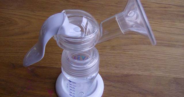 do you know how to pump breast milk by hand